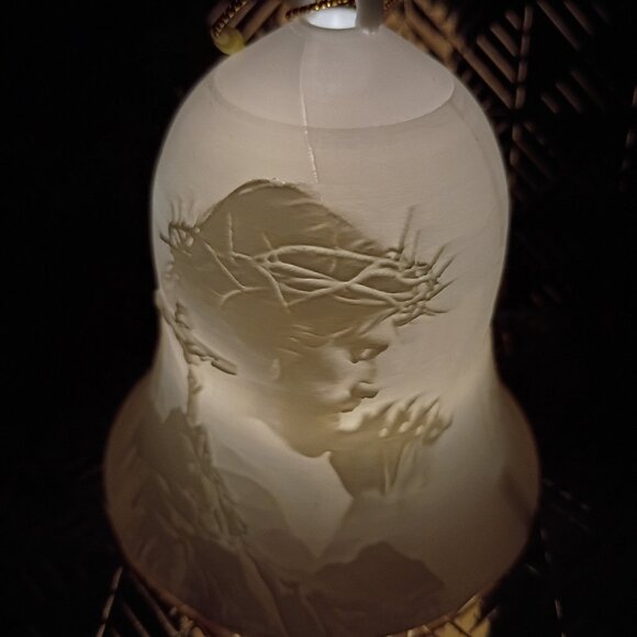 3D Printed Jesus Lithophane Lighted Bell, Christian Night Light, Religious Gift - Picture 3 of 4